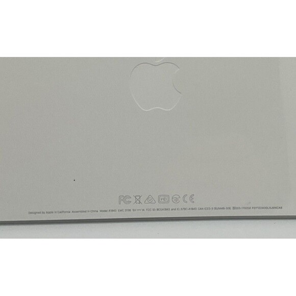 Apple Wireless Magic Keyboard 2 W/ Numeric Keypad A1843 EMC 3138. Tested.EUC - Picture 9 of 11